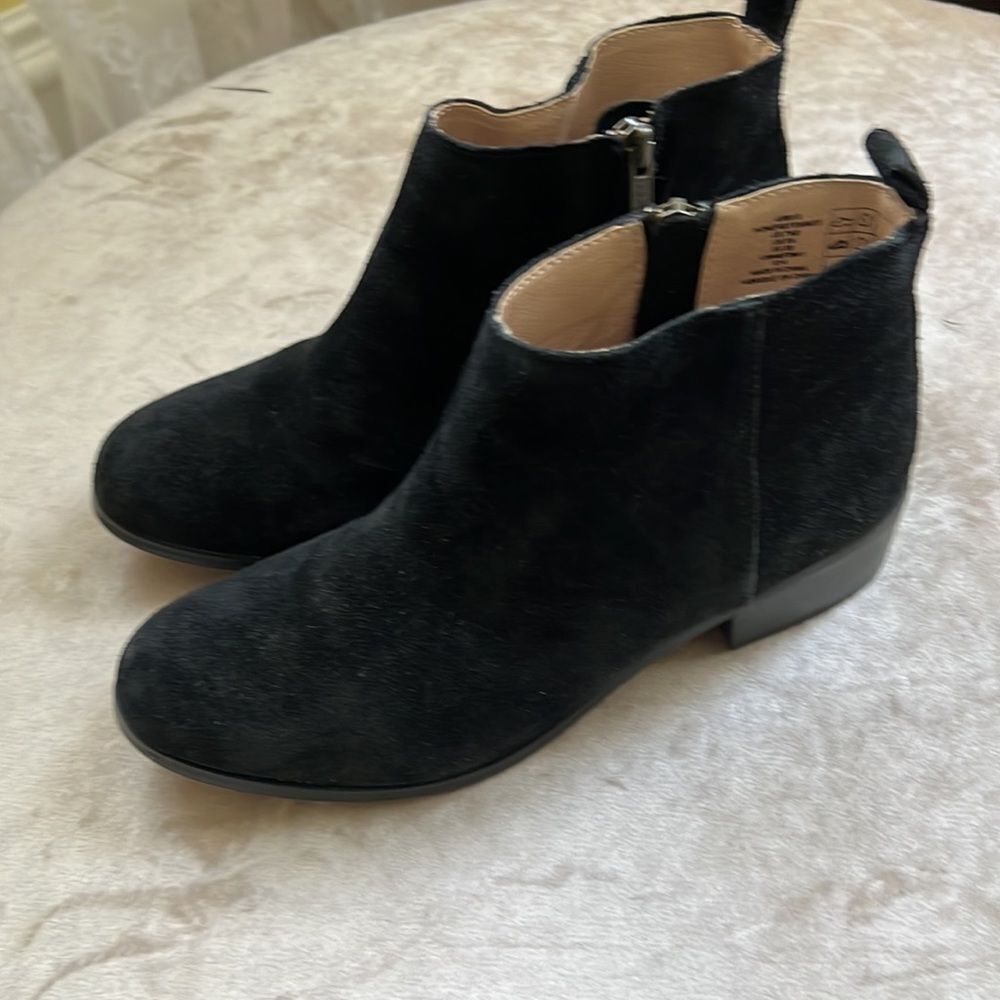*Lands End* Suede Ankle Booties SZ 7.5